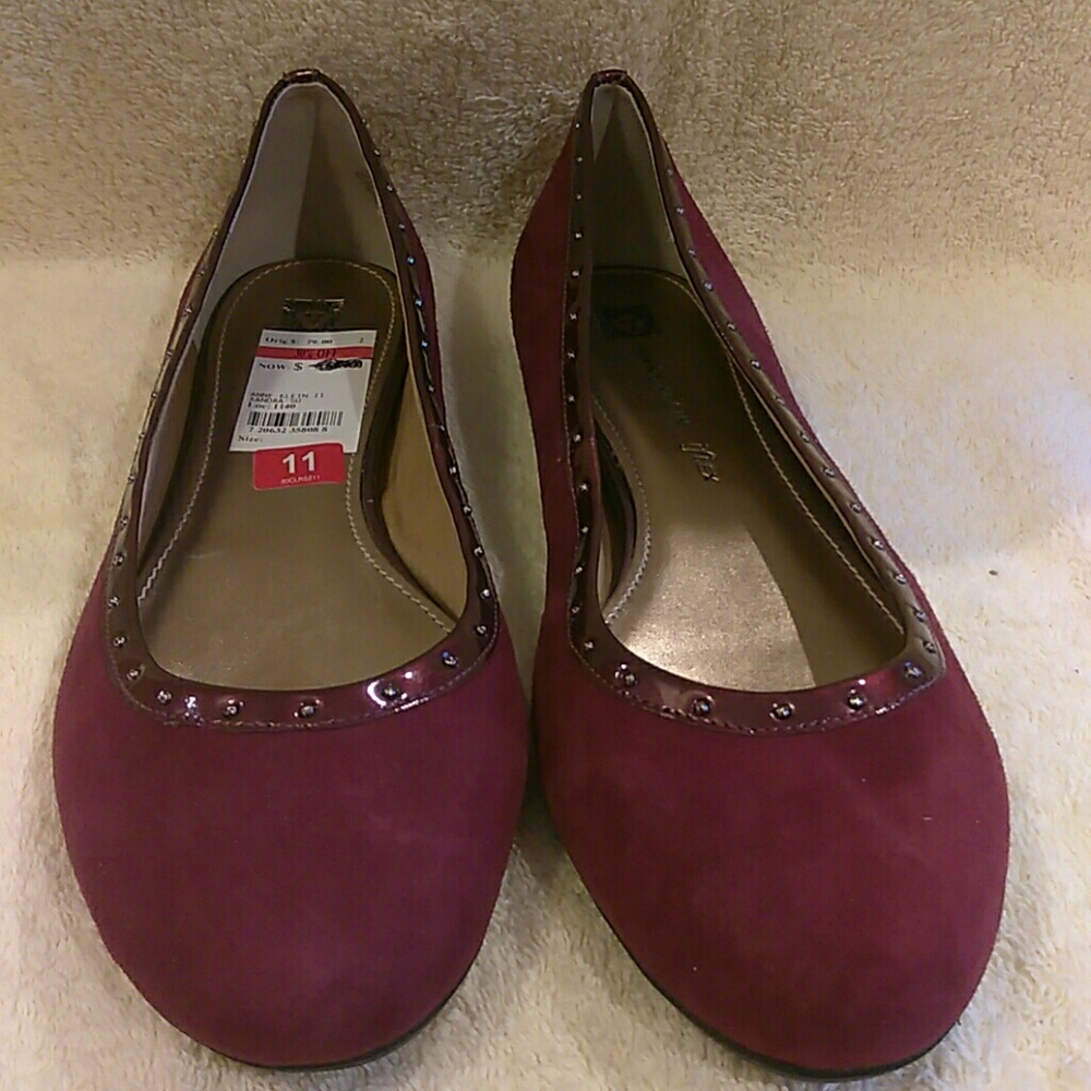 Burgundy Flats